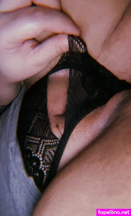 Chuny OnlyFans Thumbnail #g8d99pe3kW