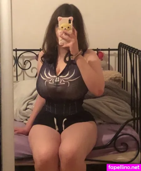 Chvjownica21371 OnlyFans Thumbnail #EdlaKOUimf