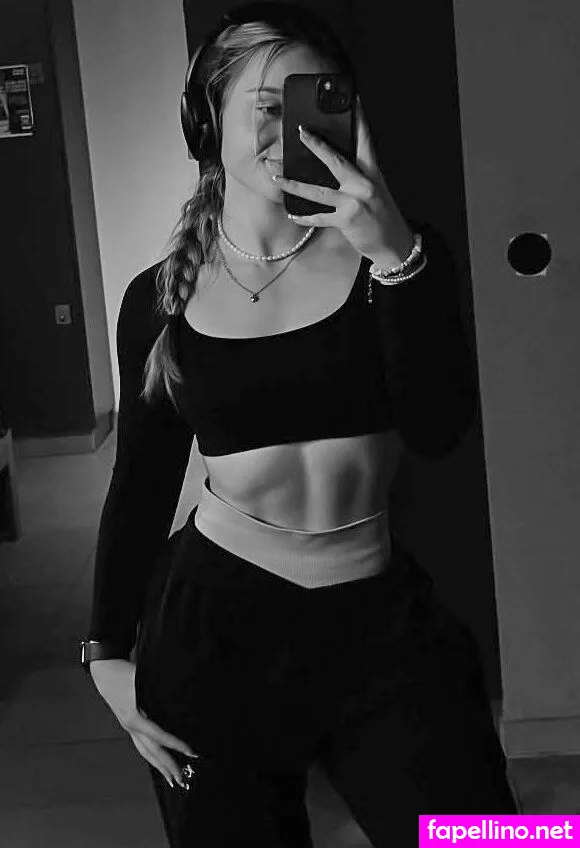 chxrly_195 Nude Leaked OnlyFans Photo #B5gmQtx27w
