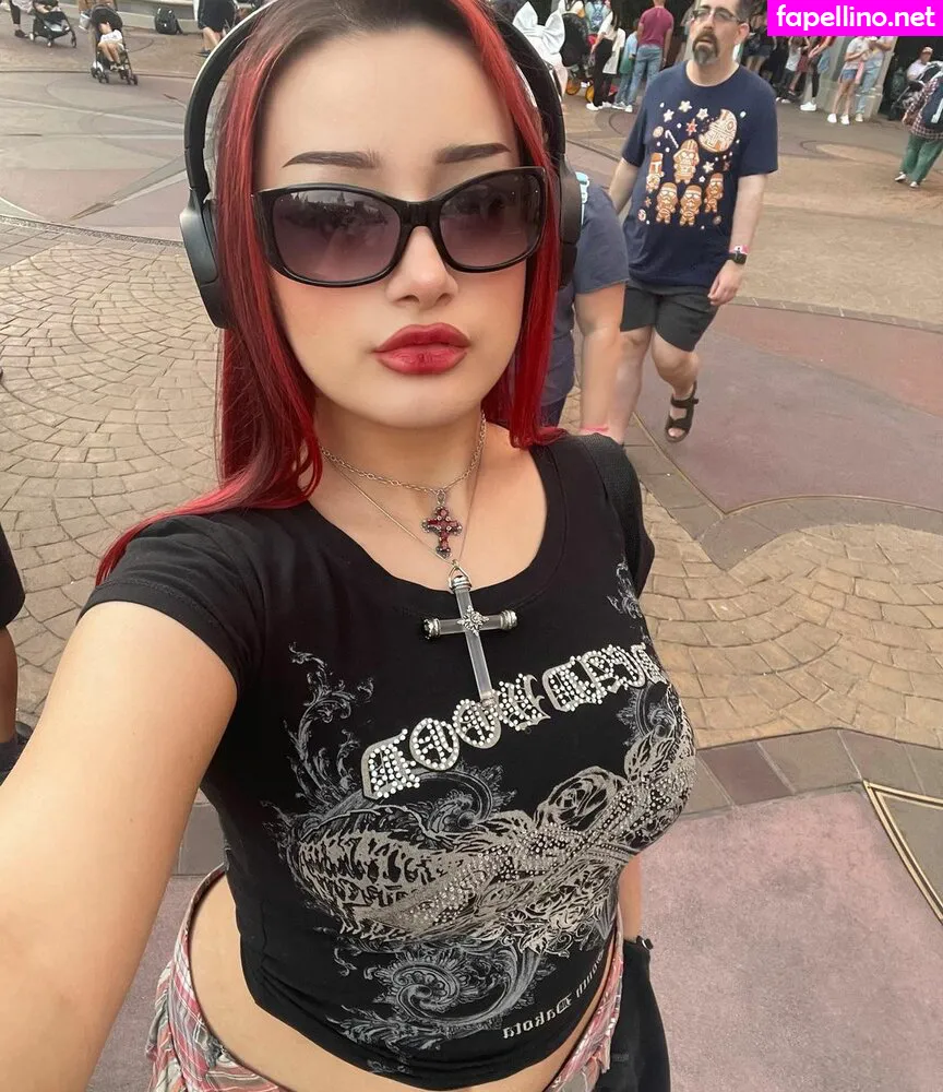 Mariviglz, chxrrychick, chxrryjs Nude Leaked OnlyFans Photo #e4ciG6mqC9