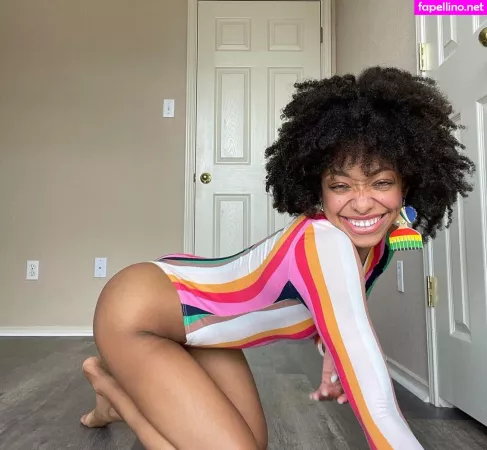 Chynaunique OnlyFans Thumbnail #Z6E1tpkVw3