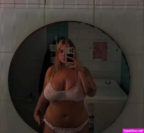 Chynna Clair OnlyFans Thumbnail #ME0pLfqYYV