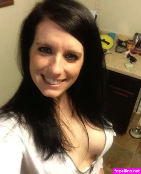 Ciara Collins OnlyFans Thumbnail #0mJLmTi7E1