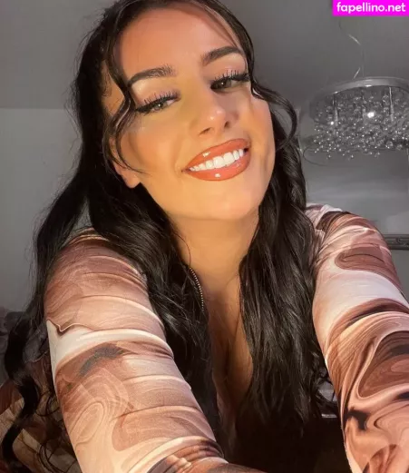 Ciara Lennon OnlyFans Thumbnail #lb2JmOM1Nm