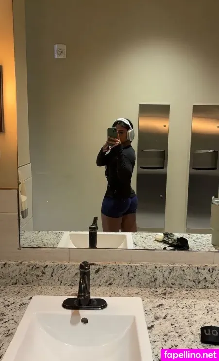 Ciara Oommen OnlyFans Thumbnail #pC8wLmi2rR