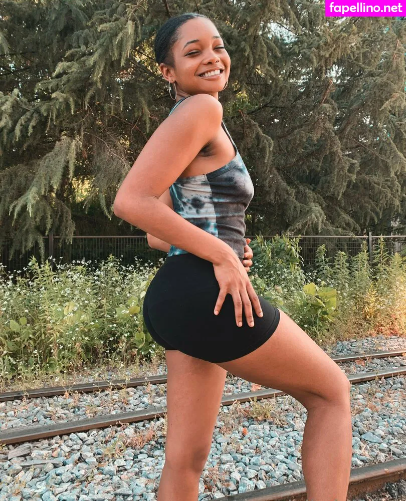 ciarasdailydelights, indecisive_travels Nude Leaked OnlyFans Photo #rSWOR4bIOF