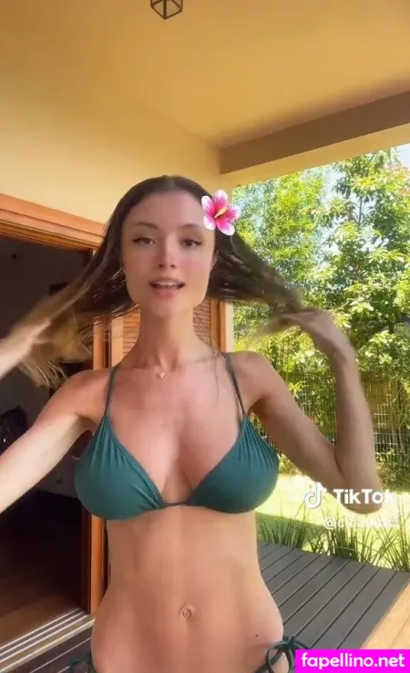 Cica Hintz OnlyFans Thumbnail #enQ0dkSIw5
