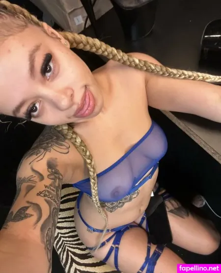 Cicigetsmewetter OnlyFans Thumbnail #2GR2MUwWO7