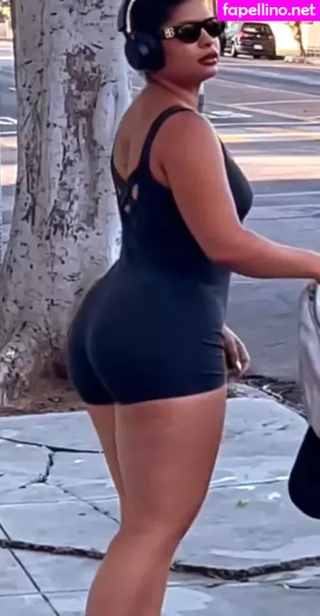 Ciera Rogers OnlyFans Thumbnail #YIbMaw0VeL