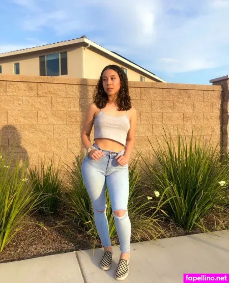 Cierra Revilla OnlyFans Thumbnail #zPfU2uMbCa