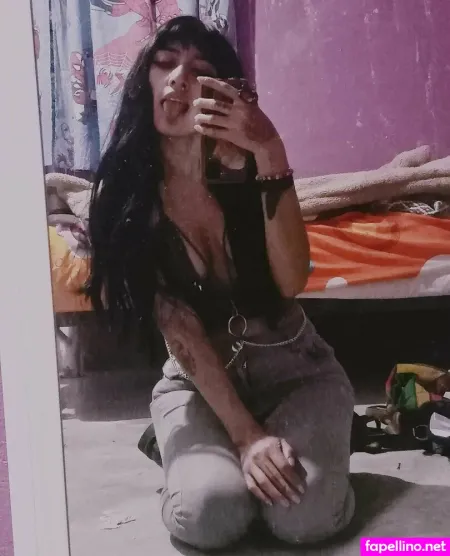 Cigarette Karina OnlyFans Thumbnail #eTves3vIn0