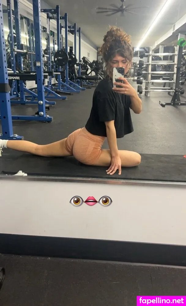 Zendaya lookalike, gypsybaehere, homeskilla_whitnit Nude Leaked OnlyFans Photo #HyZW0HEwa4