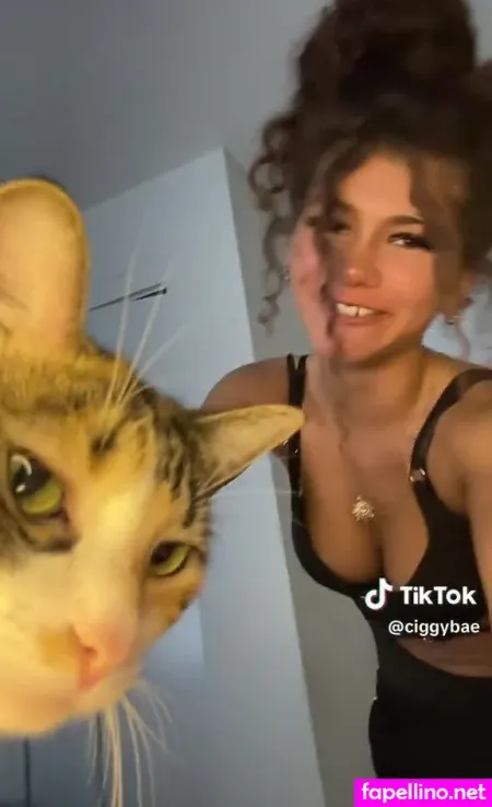 Ciggybae OnlyFans Thumbnail #ICgz5pkoHj