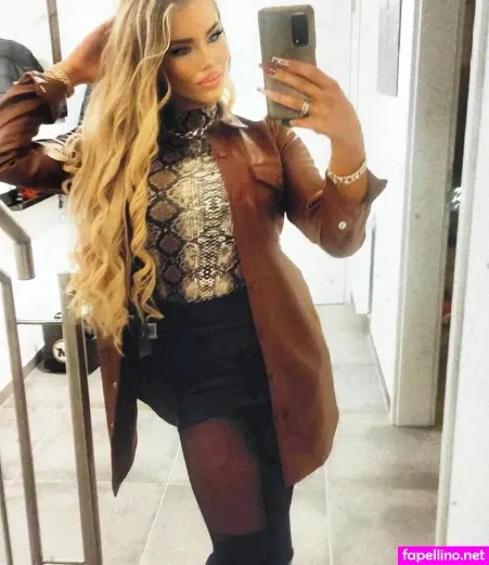 Cindy Cindina OnlyFans Thumbnail #q7AxfnQNe9