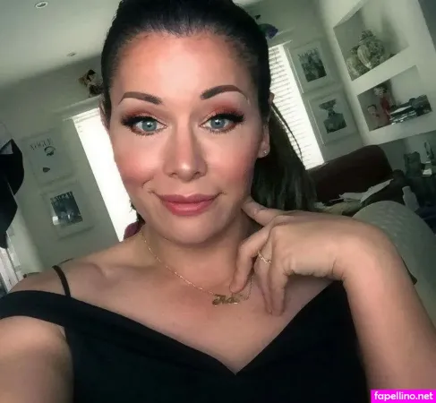 Cindy Conti OnlyFans Thumbnail #b1C4zqG8Oy