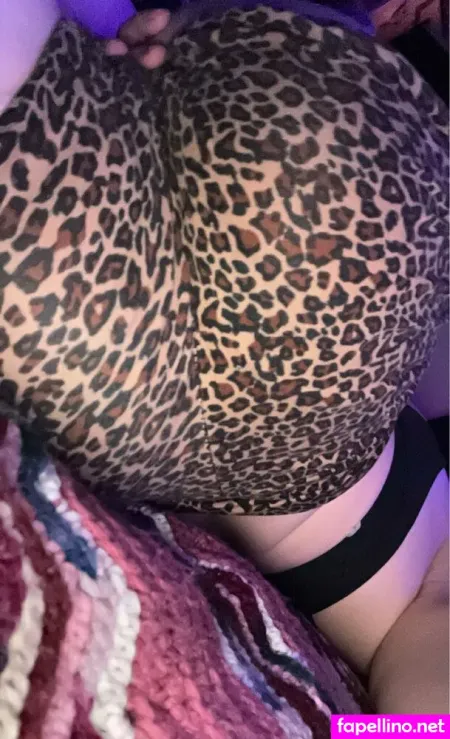 Cindydabrat OnlyFans Thumbnail #8Iih1ORWj1