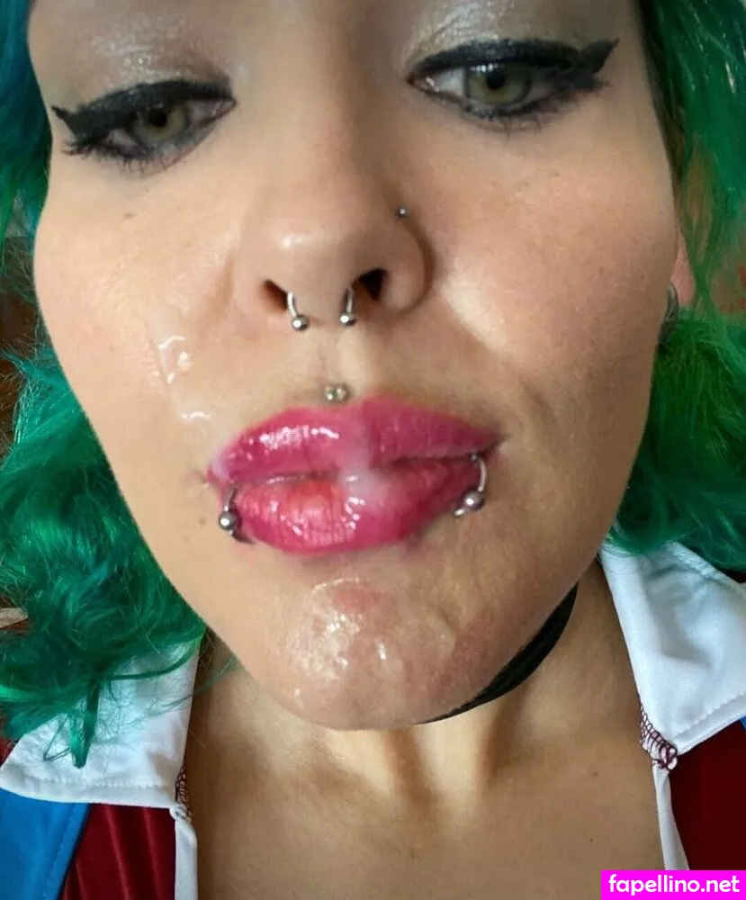 cinnamonanarchy, thecinnamonanarchy Nude Leaked OnlyFans Photo #81p2bP3KpX