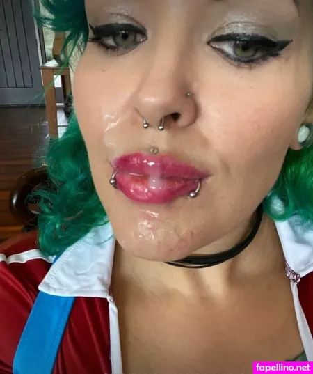 Cinnamonanarchy 1 OnlyFans Thumbnail #RB5Rh9pXRd