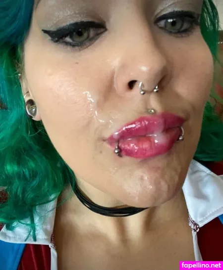 Cinnamonanarchy 1 OnlyFans Thumbnail #c4VqMArolL