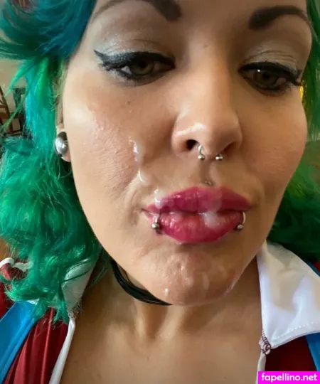 Cinnamonanarchy 1 OnlyFans Thumbnail #czoHm5U55r