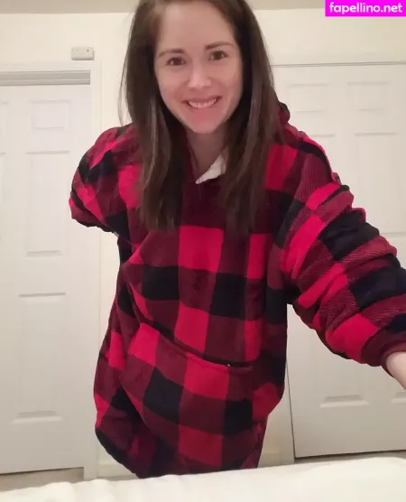 Cinnamonroll329 OnlyFans Thumbnail #T9p2aqCq4B