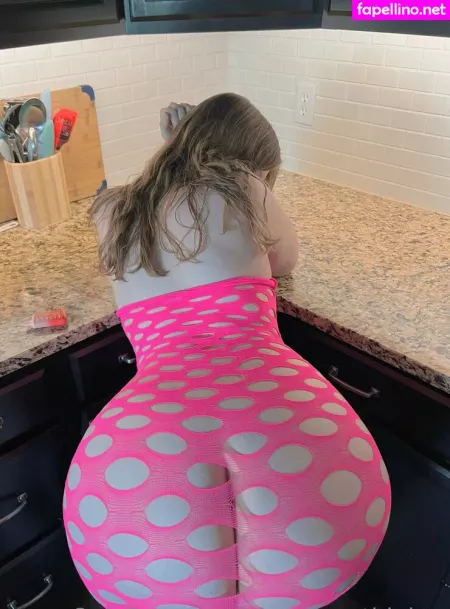 Cinnamonthighss OnlyFans Thumbnail #LHPkh4e6ry