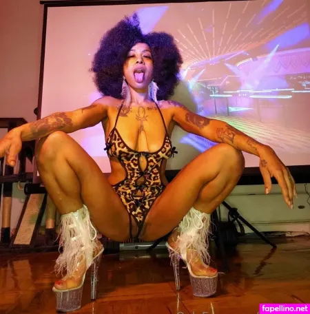 Cinnaroc OnlyFans Thumbnail #qkuMUVQQCA