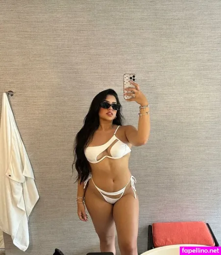 Cinthia Cruz OnlyFans Thumbnail #LYhvHSZwxO