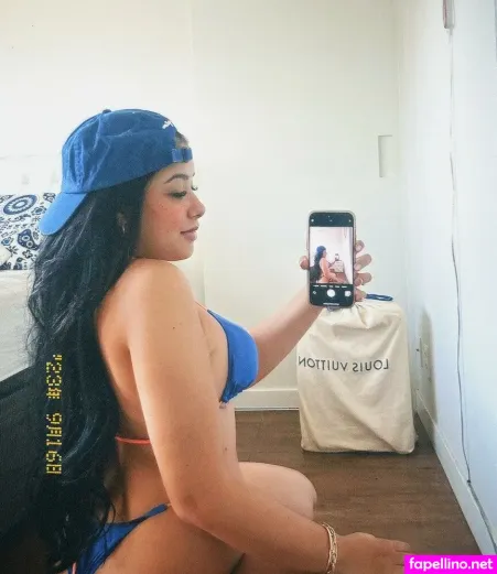 Cinthia Cruz OnlyFans Thumbnail #jny9DX2MgW