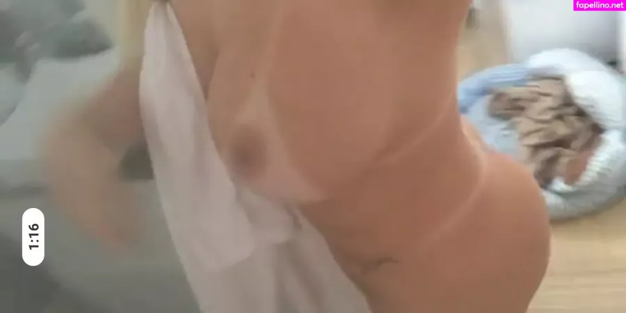 Cinthia Santos OnlyFans Thumbnail #75RrbIE5T0