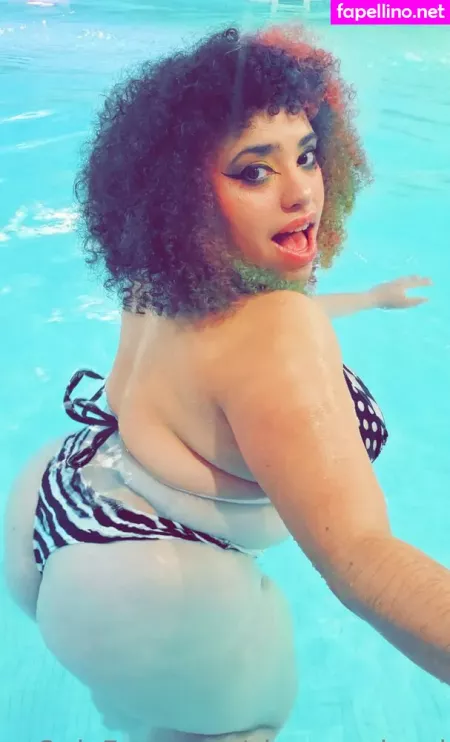 Cinvonquinzel OnlyFans Thumbnail #n8YZ5adxUv