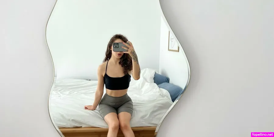 Cinzia Love OnlyFans Thumbnail #EciHRCW2hw