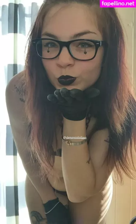 Ciricesinssfw OnlyFans Thumbnail #1OY3TgalB6