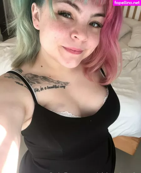 Ciricesinssfw OnlyFans Thumbnail #R6eeM0Pknu