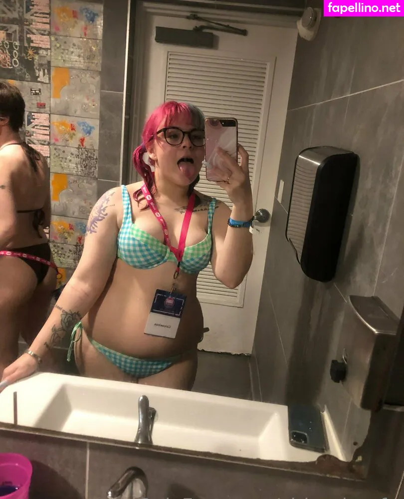 ciricesinssfw, ficcew_s Nude Leaked OnlyFans Photo #U6OqFTehJo