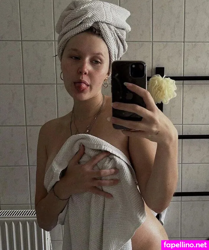 cirizle, cirizzle, cirizzzle Nude Leaked OnlyFans Photo #ex9Ik3V1um