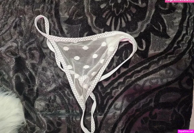 Cjhotwifefree OnlyFans Thumbnail #3Adpe48mno