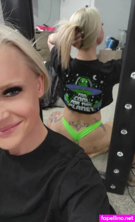 Cjhotwifefree OnlyFans Thumbnail #ISNzQZtTQD