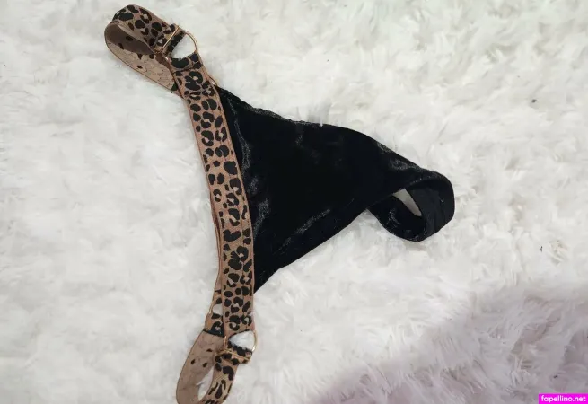 Cjhotwifefree OnlyFans Thumbnail #JcnjfSgp1q