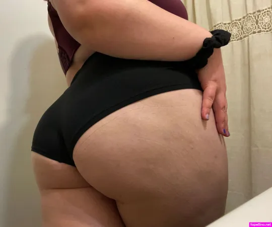 Cl0wnwh0r33 OnlyFans Thumbnail #8TCPWm3CzY