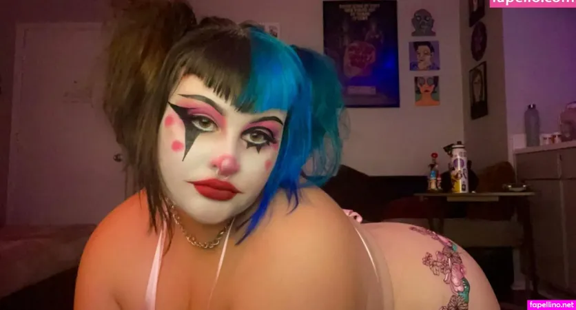 Cl0wnwh0r33 OnlyFans Thumbnail #Zu8A403k9Y