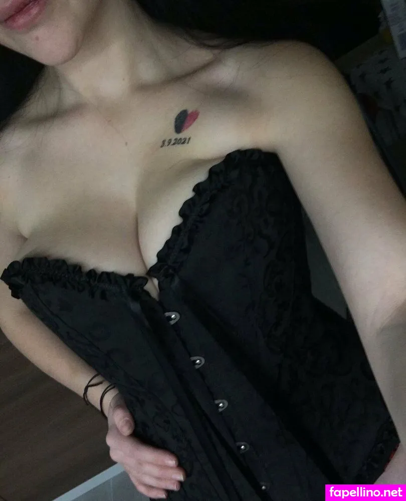 clairah, clairah_royse Nude Leaked OnlyFans Photo #fdZGbGrVN0