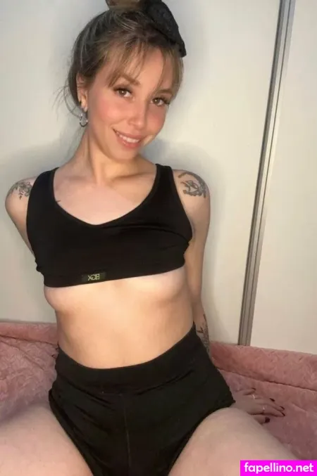 Clairbear 32 OnlyFans Thumbnail #cHbFaPdWC3