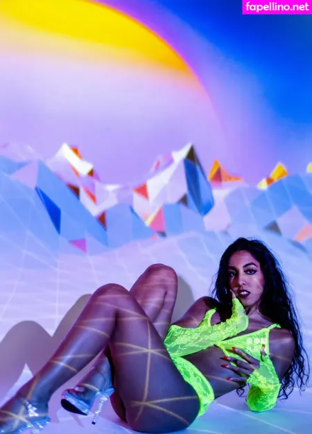 Claire Black OnlyFans Thumbnail #ulzHg0OmNl