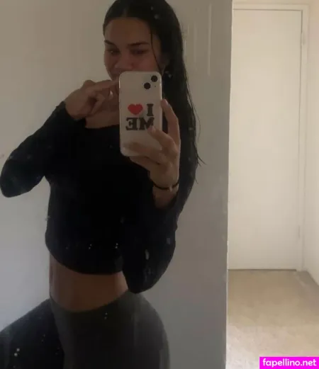 Claire Blanco OnlyFans Thumbnail #YH5aHCa4lu