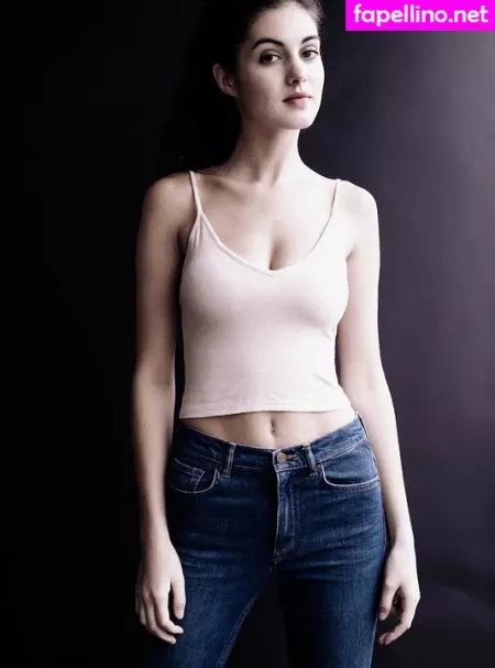 Claire Chust OnlyFans Thumbnail #V9AgXq5iBP