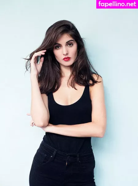 Claire Chust OnlyFans Thumbnail #bXPnHaPgye