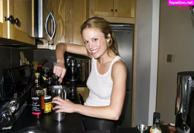 Claire Coffee OnlyFans Thumbnail #DYEEhH2V7b
