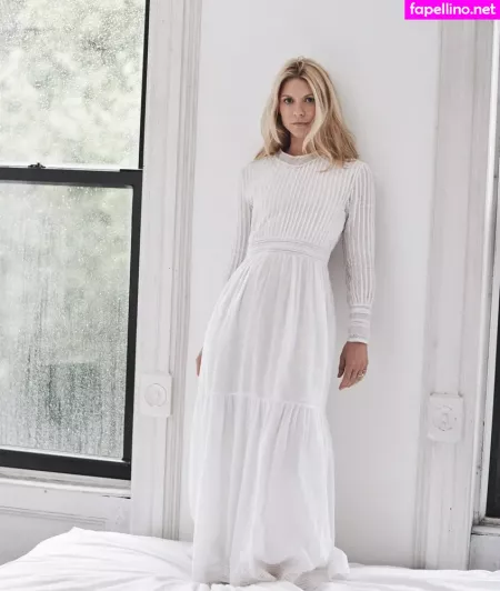 Claire Danes OnlyFans Thumbnail #mmh7mFqtxl