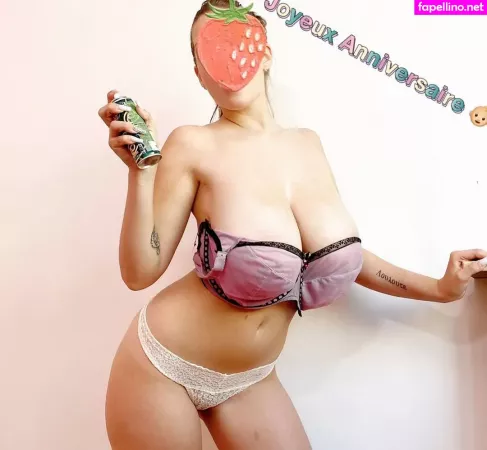 Claire Deslunes OnlyFans Thumbnail #FOV0xsZfu1